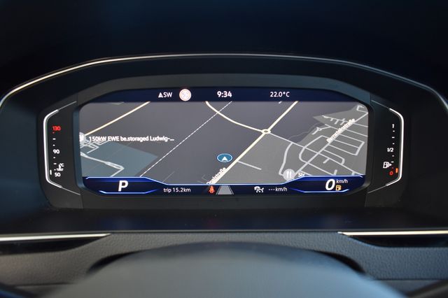 Volkswagen Passat Var. 2.0TDI Business DSG LED Pano Virtual