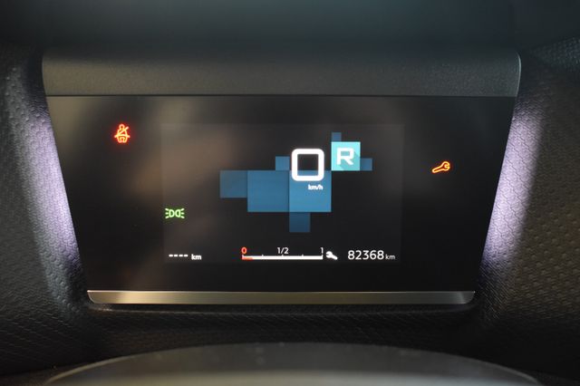 Citroën C4 Shine LED PanoSD ACC HUD Kamera Keyless DAB
