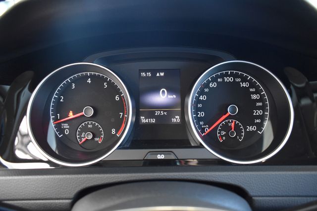 Volkswagen Golf VII 1.2TSI Lim. Comfortline Navi PDCs Temp.