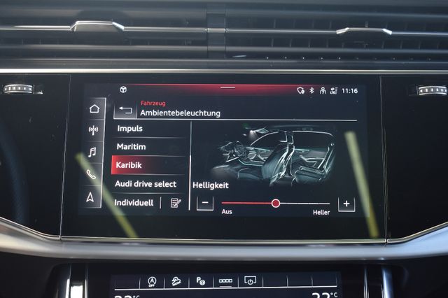 Audi Q8 50TDI Quattro S Line MatrixHD Pano B&O AHK 22