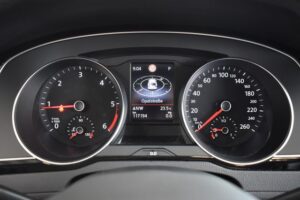 Volkswagen Passat Var 2.0TDI DSG 4Motion IQ-Light ACC VirtC