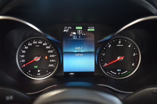 Mercedes-Benz C300de T 9G-tronic AMG-Line LED AHK Navi Distron