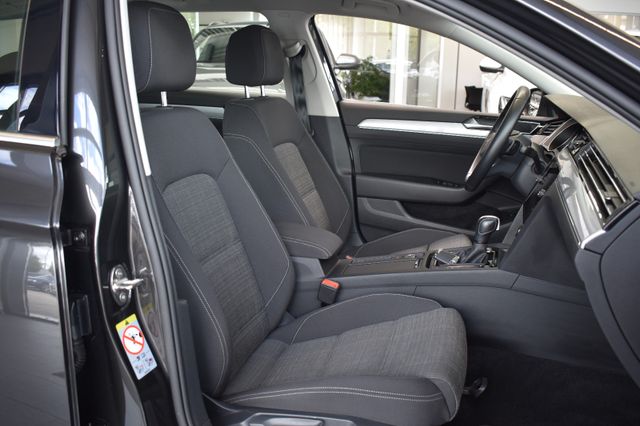 Volkswagen Passat Variant 2.0TDI DSG Business LED ACC AHK