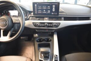Audi A4 Avant 30TDI S-tronic LED Navi3D Tempomat DAB