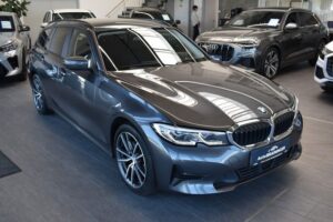BMW 320d Touring Advantage Aut. Laser LiveCo HUD ACC