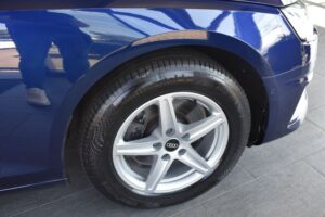 Audi A4 Avant 30TDI S-tronic LED RFK AHK HUD DAB SHZ