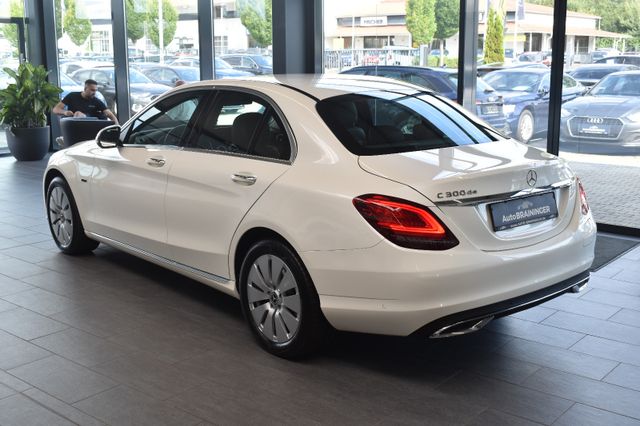 Mercedes-Benz C 300de Limousine Avantgarde 9G-tronic LED RFKam