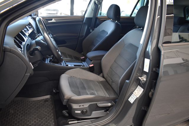 Volkswagen Golf 7 Var. 1.5TSI Comfortline Alcantara AHK ACC