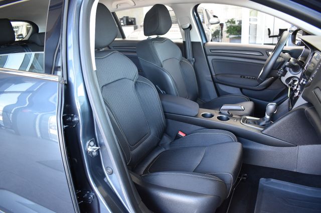 Renault Megane IV Business dCi115 Auto. Navi3D PDC DAB