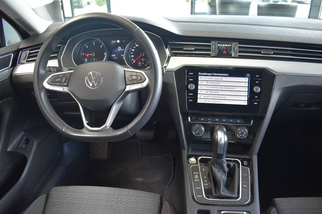 Volkswagen Passat Variant 2.0TDI DSG Business LED ACC AHK