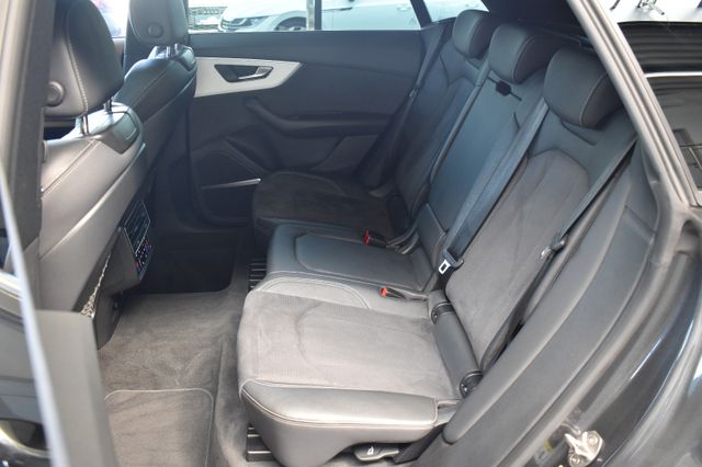 Audi Q8 50TDI Quattro S Line MatrixHD Pano B&O AHK 22