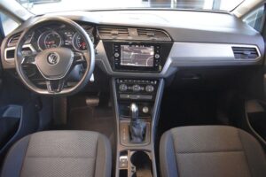 Volkswagen Touran 2.0TDI Comfortline DSG Navi3D AHK PDC