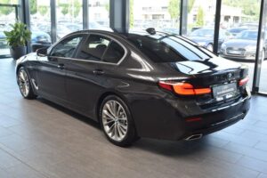 BMW 520d Limo xDrive Automatik Laser LiveCo HUD 19"