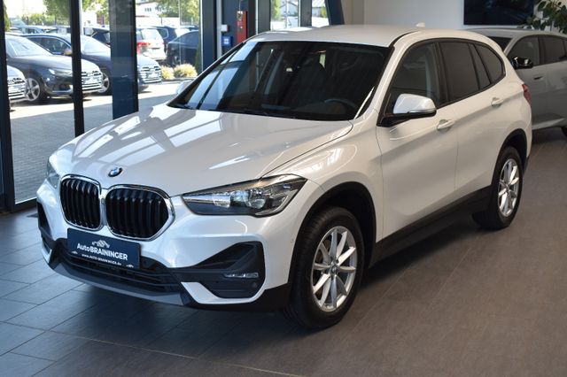 BMW X1 18d sDrive Aut. Navi AHK DAB LaneAss RFKamera