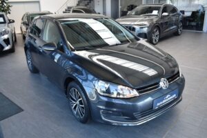 Volkswagen Golf VII 1.2TSI Lim. Comfortline Navi PDCs Temp.