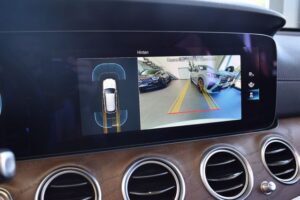 Mercedes-Benz E 220d T Exclusive 9G-tronic LED WideScreen Navi
