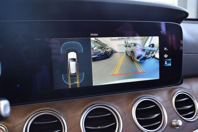 Mercedes-Benz E 220d T Exclusive 9G-tronic LED WideScreen Navi