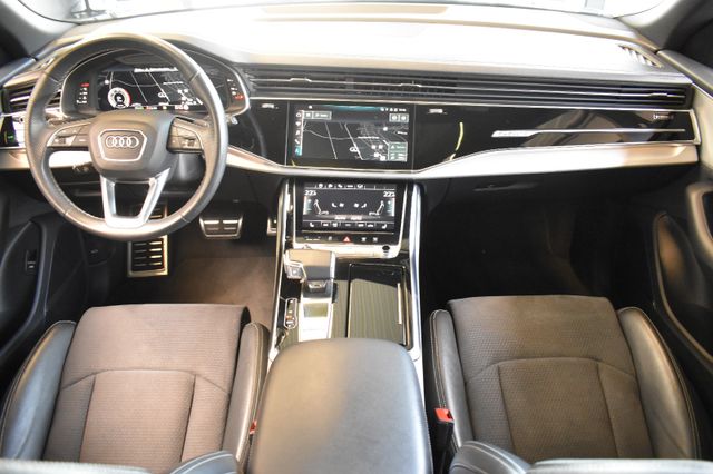 Audi Q8 50TDI Quattro S Line MatrixHD Pano B&O AHK 22