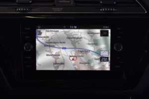 Volkswagen Touran 2.0TDI DSG Highline LED ACC Standheizung
