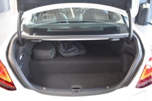 Mercedes-Benz C 300de Limousine Avantgarde 9G-tronic LED RFKam