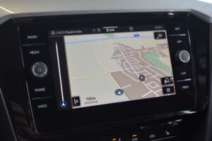 Volkswagen Passat Var. 2.0TDI DSG Business LED Navi3D ACC