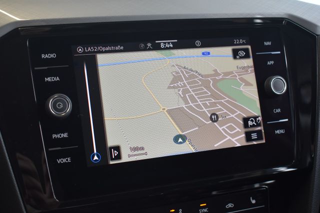 Volkswagen Passat Var. 2.0TDI DSG Business LED Navi3D ACC