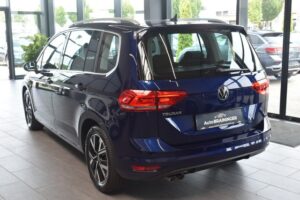 Volkswagen Touran 2.0TDI DSG Highline LED AHK ACC Massage