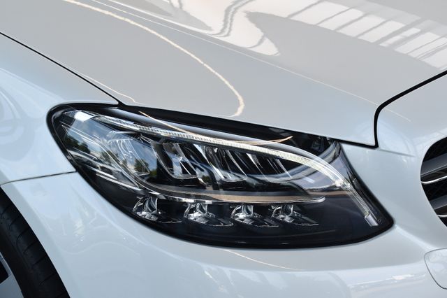 Mercedes-Benz C 300de Limousine Avantgarde 9G-tronic LED RFKam