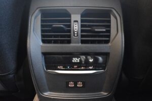 BMW 320d Touring Advantage Aut. Laser LiveCo HUD ACC