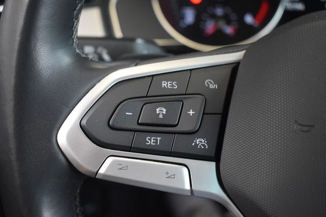 Volkswagen Passat Var 2.0TDI DSG 4Motion IQ-Light ACC VirtC
