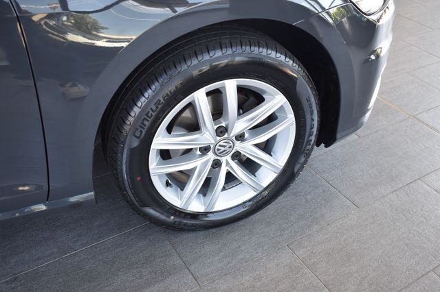 Volkswagen Golf 7 Var. 1.5TSI Comfortline Alcantara AHK ACC