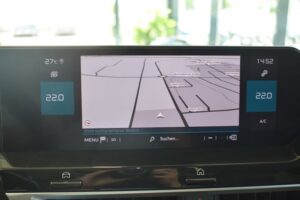 Citroën C4 Shine Automatik LED AHK ACC HeadUp VirtualC.