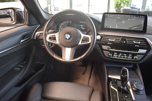 BMW 520d Limo xDrive Automatik Laser LiveCo HUD 19"