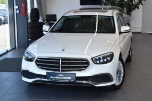 Mercedes-Benz E 220d T Exclusive 9G-tronic LED WideScreen Navi
