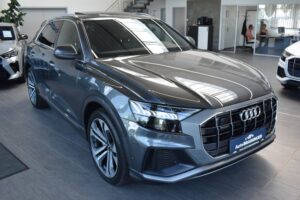Audi Q8 50TDI Quattro S Line MatrixHD Pano B&O AHK 22