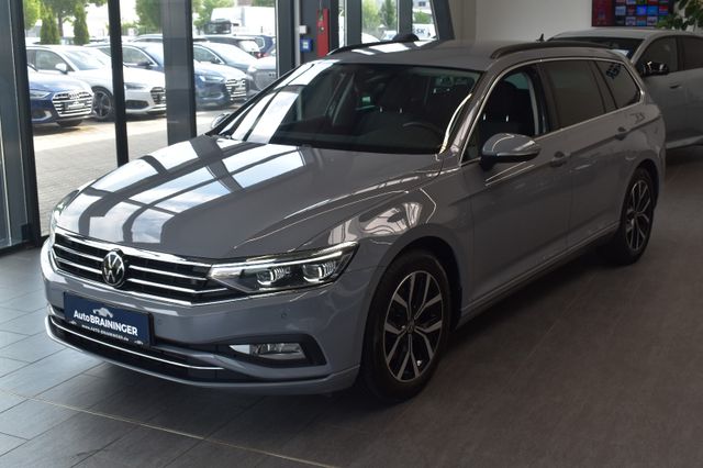 Volkswagen Passat Var 2.0TDI DSG 4Motion IQ-Light ACC VirtC