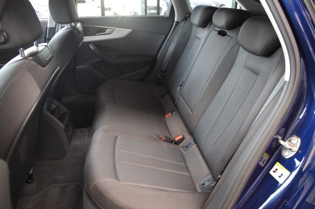 Audi A4 Avant 30TDI S-tronic LED RFK AHK HUD DAB SHZ