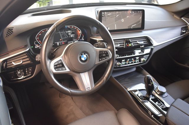 BMW 520d Limo xDrive Automatik Laser LiveCo HUD 19"