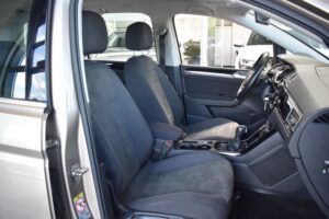 Volkswagen Touran 2.0TDI DSG Highline LED ACC Standheizung