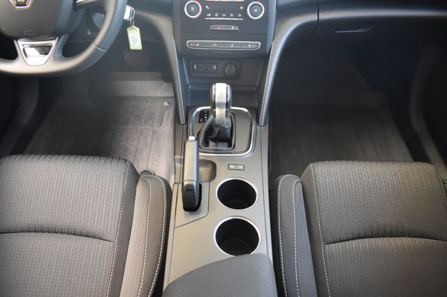 Renault Megane IV Business dCi115 Auto. Navi3D PDC DAB