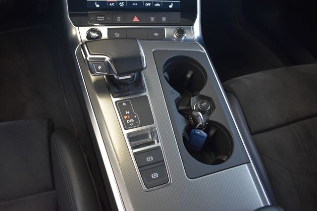 Audi A6 Avant 40TDI Design S-tronic LED AHK HUD ViCo
