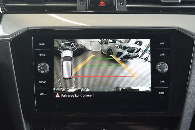 Volkswagen Passat Var 2.0TDI DSG 4Motion IQ-Light ACC VirtC