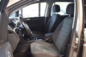 Volkswagen Touran 2.0TDI DSG Highline LED ACC Standheizung