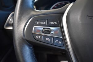 BMW 320d Touring Advantage Aut. Laser LiveCo HUD ACC