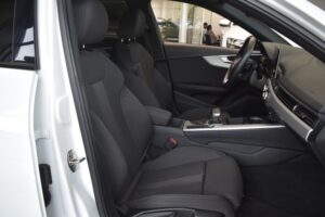 Audi A4 Avant 40TDI S-tronic S line LED RFKamera AHK