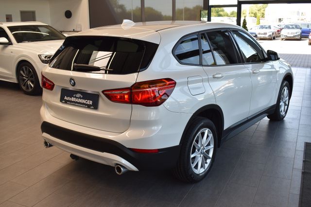BMW X1 18d sDrive Aut. Navi AHK DAB LaneAss RFKamera
