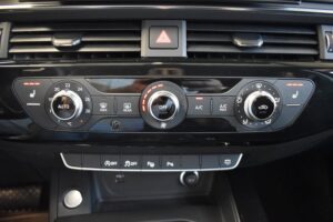 Audi A4 Avant 30TDI S-tronic LED VirtualCo AHK RFKam