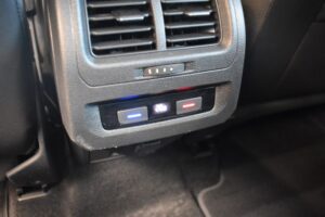 Volkswagen Touran 2.0TDI Comfortline DSG Navi3D AHK PDC