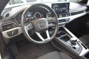 Audi A4 Avant 40TDI S-tronic S line LED RFKamera AHK