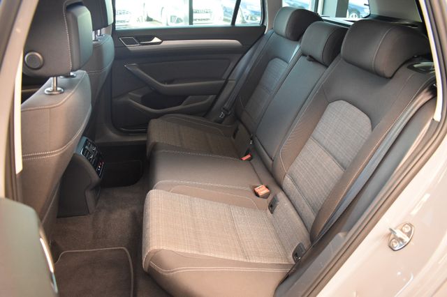 Volkswagen Passat Var. 2.0TDI Business DSG LED Pano Virtual